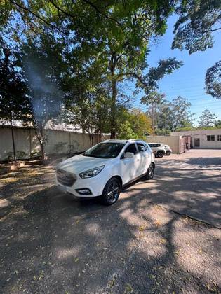 HYUNDAI IX35 2.0 MPFI GLS 16V FLEX 4P AUTOMÁTICO HYUNDAI IX35 2.0 MPFI GLS 16V FLEX 4P AUTOMÁTICO